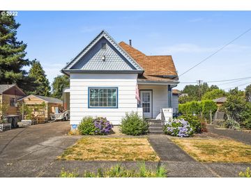 418 COLLEGE ST S, Monmouth, OR, 97361, 