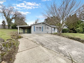 9982 SE 32ND AVE, Milwaukie, OR, 97222, 