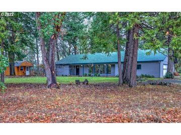 Undisclosed Address, Cave Junction, OR, 97523, 