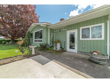 1419 CLARK, Cottage Grove, OR, 97424, 