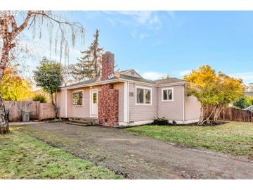 1849 H ST, Springfield, OR, 97477, 
