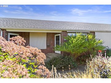 6504 N COMMERCIAL AVE ##5, Portland, OR, 97217, 