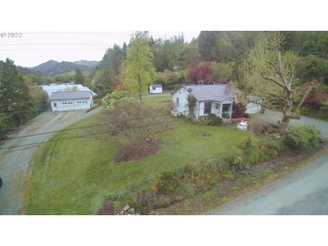 333 HUFFMAN, Canyonville, OR, 97417, 