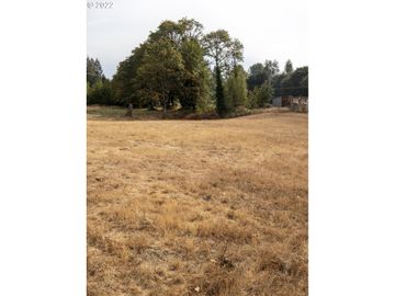 32725 Berlin (next to) RD, Lebanon, OR, 97355, 
