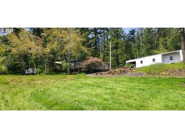 7839 SE HILLVIEW, Amity, OR, 97101, 