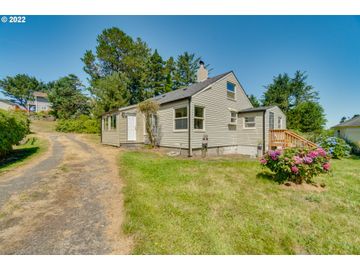 450 NW YAQUINA AVE, Depoe Bay, OR, 97341, 