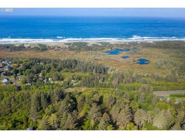 603 US Hwy 101 S, Neskowin, OR, 97149, 