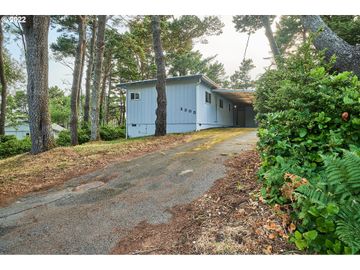 2305 NW LEE AVE, Lincoln City, OR, 97367, 