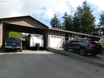 247 16TH, Myrtle Point, OR, 97458, 