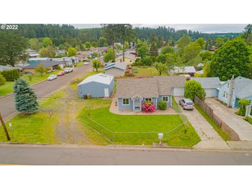 438 10TH AVE, Sweet Home, OR, 97386, 