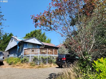 764 E 7TH, Coquille, OR, 97423, 