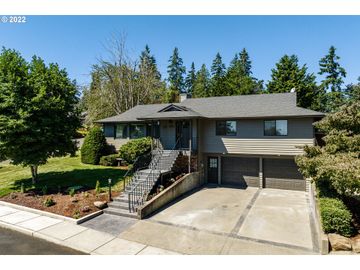 1315 N ASH, Canby, OR, 97013, 