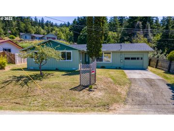 1831 22ND, Myrtle Point, OR, 97458, 