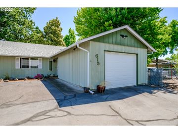 615 SE 32ND, Albany, OR, 97322, 