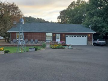393 TUNNEL RD, Glendale, OR, 97442, 