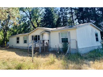 475 Dick George RD, Cave Junction, OR, 97523, 