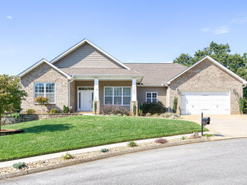 7205 Settlers Path Lane, Knoxville, TN, 37920, 