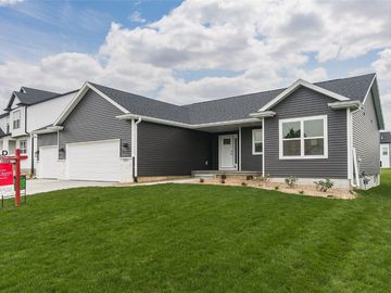 3374 Carriage Court, Marion, IA, 52302, 
