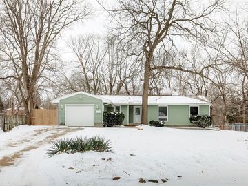 2122 Willowmere Drive, Des Moines, IA, 50321, 