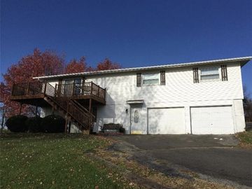 21 Eagle Drive, Grinnell, IA, 50112, 