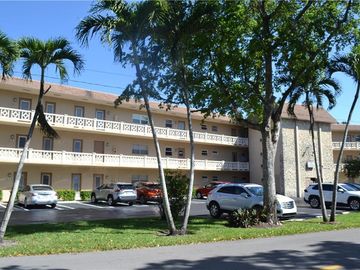 5001 NW 34th St #203, Lauderdale Lakes, FL, 33319, 