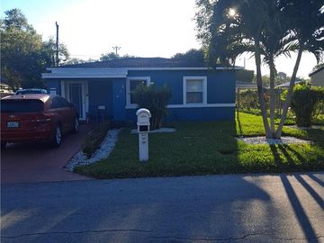 Front, 878 NW 17th Ave, Fort Lauderdale, FL, 33311, 
