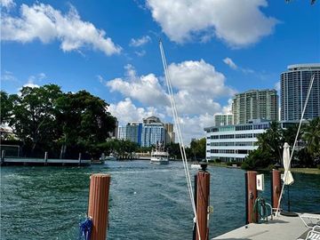 Views, 1000 SE 4th St #300, Fort Lauderdale, FL, 33301, 