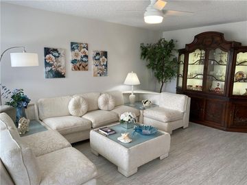 B, Living Room, 2034 Swansea B #2034, Deerfield Beach, FL, 33442, 