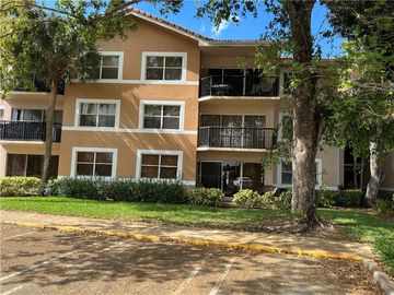Front, 8955 W Wiles #101, Coral Springs, FL, 33067, 