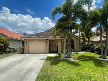 Front, 4180 NW 6th Ct, Deerfield Beach, FL, 33442, 