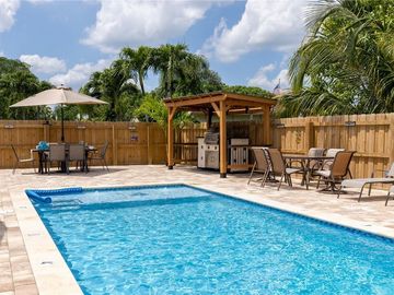 Swimming Pool, 9667 Sandalfoot Blvd, Boca Raton, FL, 33428, 