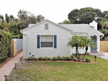Front, 918 Upland Road, West Palm Beach, FL, 33401, 
