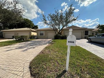 Front, 8508 Water Cay, West Palm Beach, FL, 33411, 