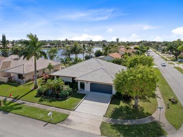 Front, 490 NW 72nd Street, Boca Raton, FL, 33487, 