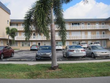 131 Doolen Court #303, North Palm Beach, FL, 33408, 