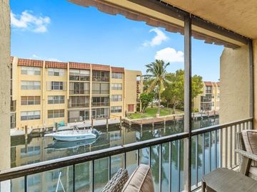 Swimming Pool, 777 S Federal Highway #302H, Pompano Beach, FL, 33062, 