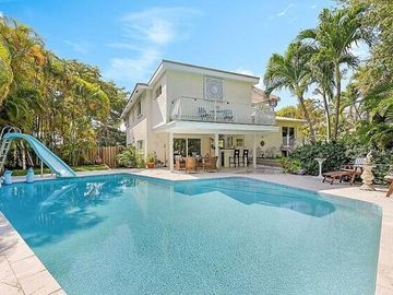Swimming Pool, 5461 NE 21st Terrace, Fort Lauderdale, FL, 33308, 