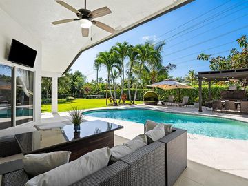 Swimming Pool, 4865 NW 101st Avenue, Coral Springs, FL, 33076, 