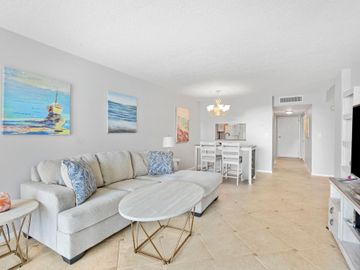 G, Living Room, 3581 S Ocean Boulevard #4B, South Palm Beach, FL, 33480, 