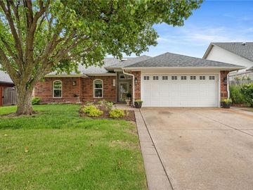 Front, 1517 Oriole Drive, Norman, OK, 73071, 